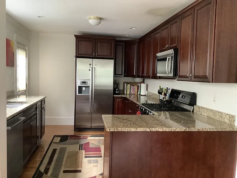 107 Charlesbank Rd #107 — Photo 6