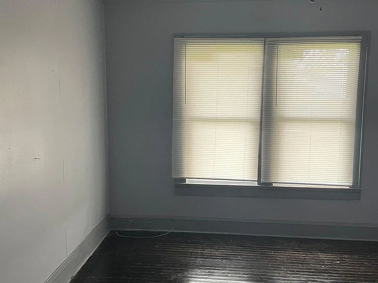 2317 N 15th St — Photo 9