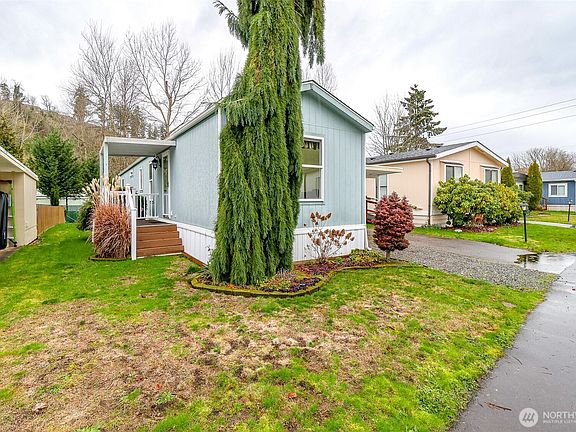 2nd image of 8410 143rd Avenue Ct E