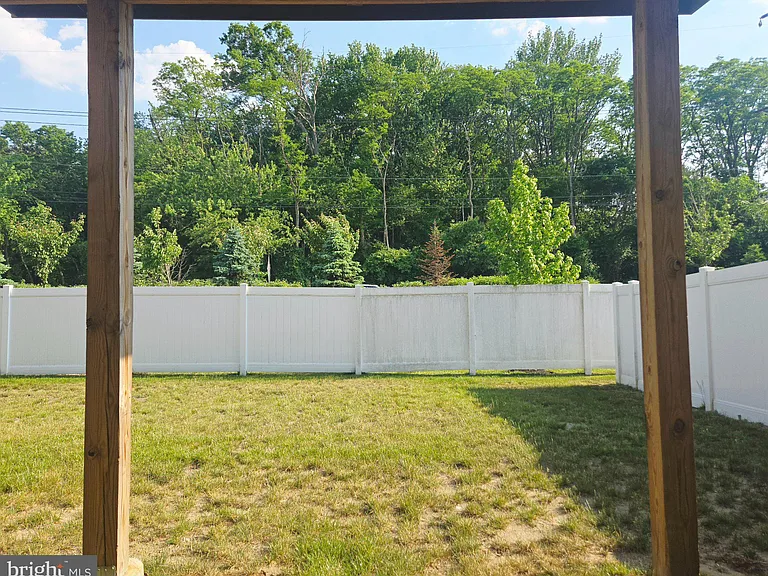 34 Autumn Park Dr — Photo 40