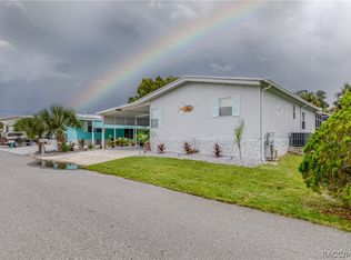 11615 W Brightwater Ct, Homosassa, FL 34448