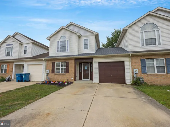 12 Paxton Ln, Bear, DE 19701