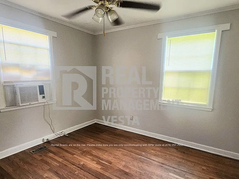 3323 Guthrie Dr — Photo 7