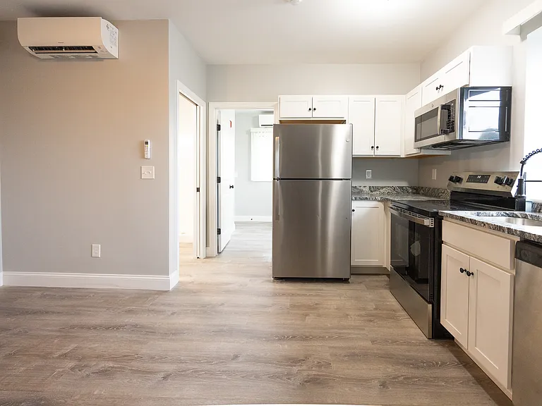 6899 Post Rd #203 — Photo 2
