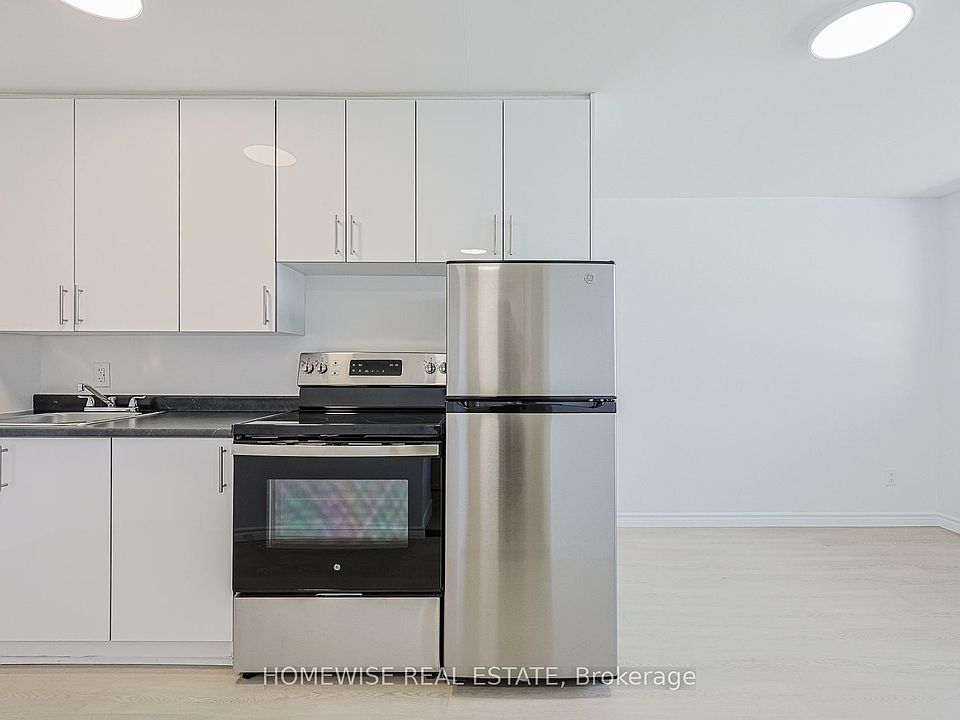 1st image of 2204 Dufferin St #107