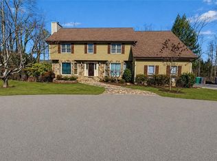 1111 Honeysuckle Dr, Canton, GA 30114
