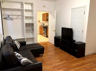 403 N 41st St #1-R, Philadelphia, PA 19104
