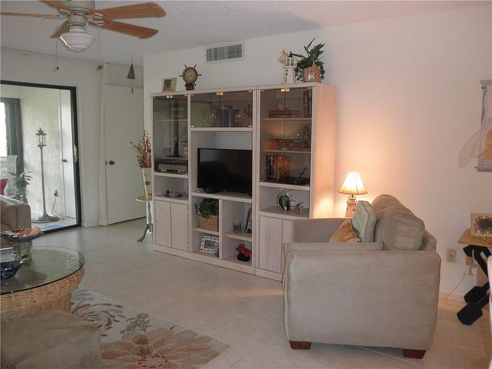 1st image of 1600 NE Dixie Hwy APT 13-202