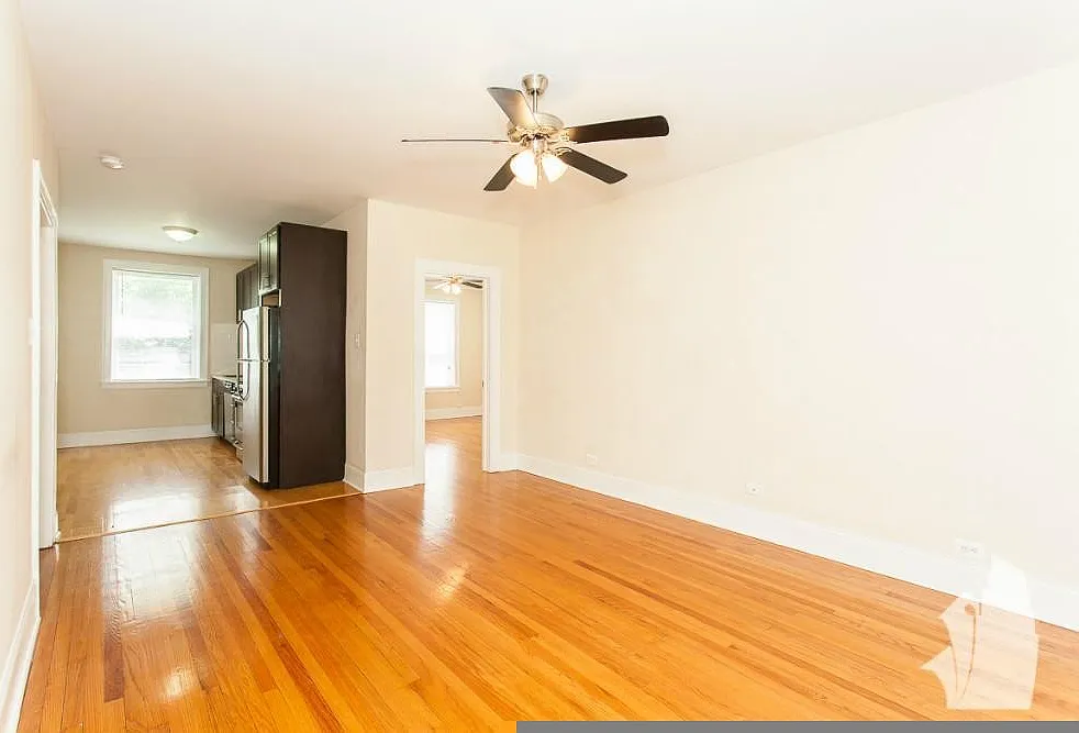 2 bed, 800 sqft, $2,595 — Photo 2