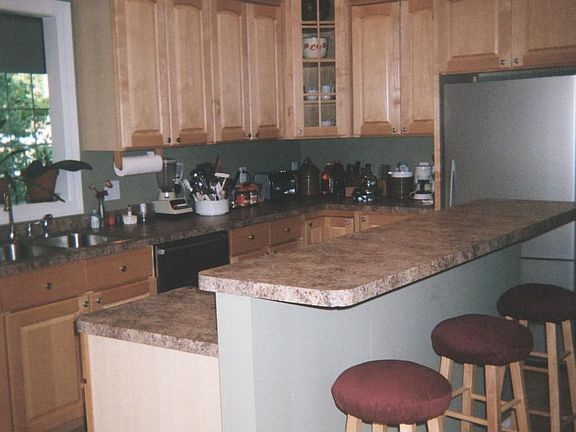 Kitchen/High Ceiling