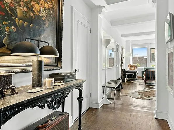 242 E 19th St APT 7B, New York, NY 10003