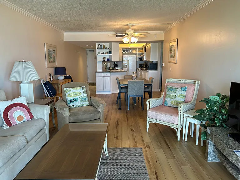 1600 Via De Luna Dr #W204 — Photo 13
