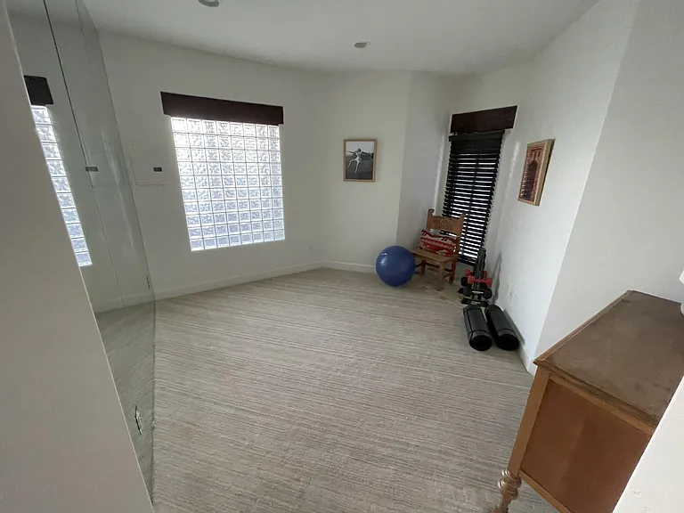 53055 Avenida Juarez — Photo 14
