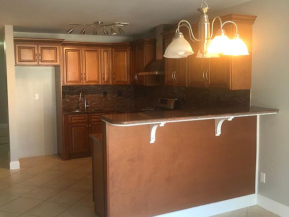 3rd image of 57 Bloomfield Ave #37