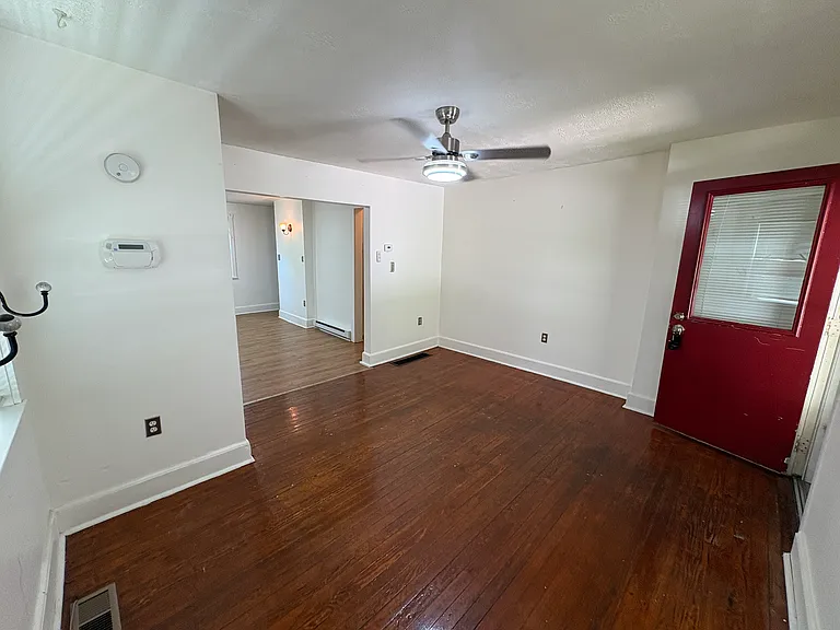 917 Wagontown Rd — Photo 3