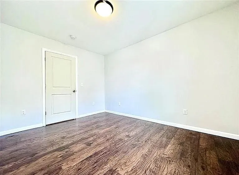 160 Turner Ave #1 — Photo 10
