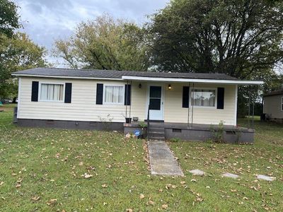 821 S Jefferson St, Tullahoma, TN, 37388