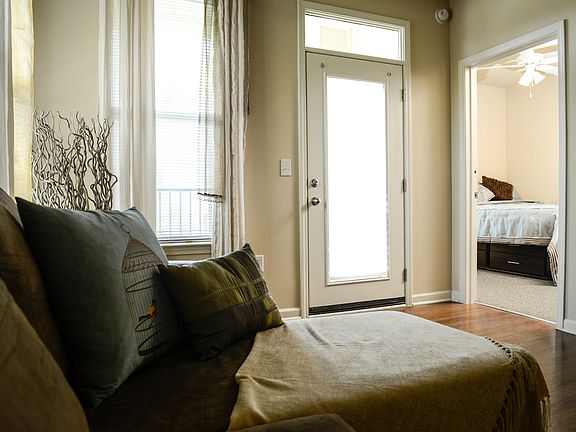 3rd image of 5000 Owens Way #1000-1035
