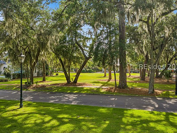 2nd image of 408 Mount Pelia Rd