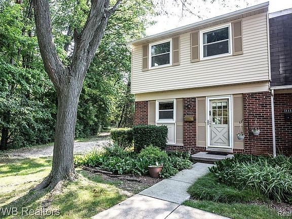 2nd image of 1444 Brentwood Dr