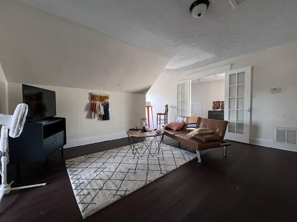 206 Walnut St #11097594
