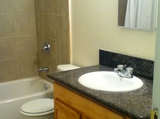 16320 Del Norte Dr, Victorville, CA 92395