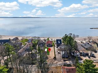 32 Tiny Beaches Rd S, Tiny, ON L0L2J0