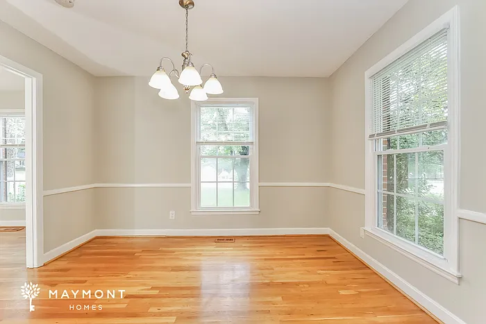 661 N Peace Haven Rd — Photo 6