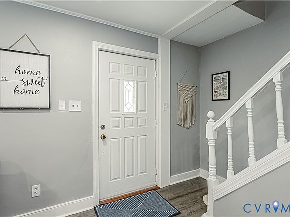 3rd image of 111 Winber Dr