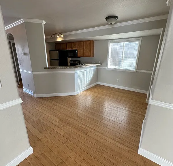 4961 W Buffalo Ct — Photo 5