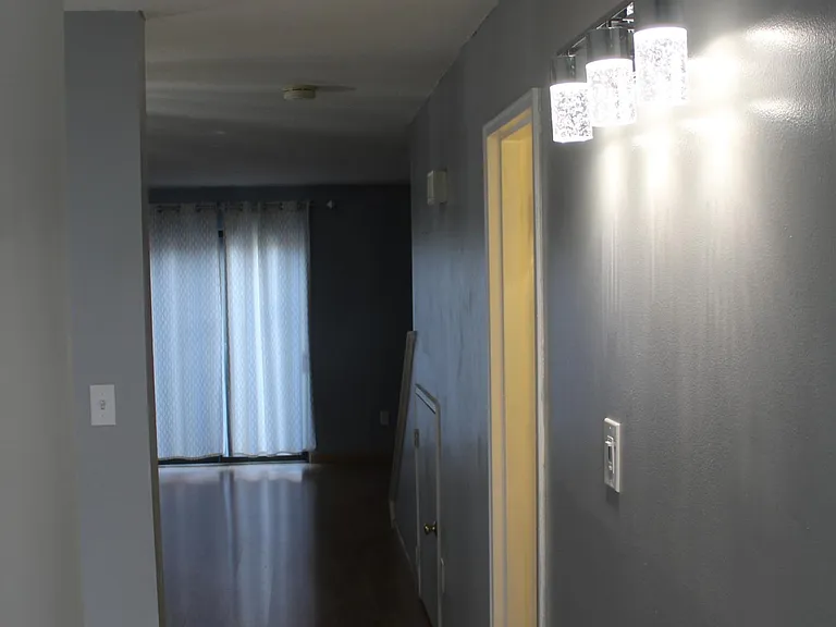 10 Village Brook Ln — Photo 10