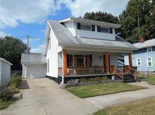 142 5th St NE, New Philadelphia, OH