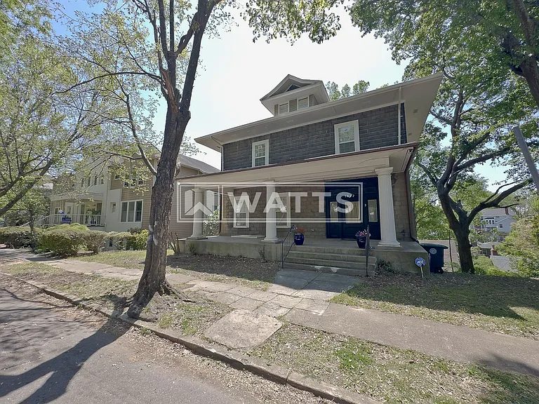1022 28th Pl S — Photo 1