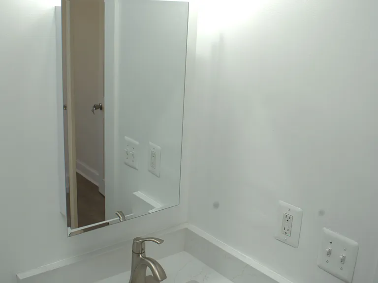 117 S Wickham Rd — Photo 54