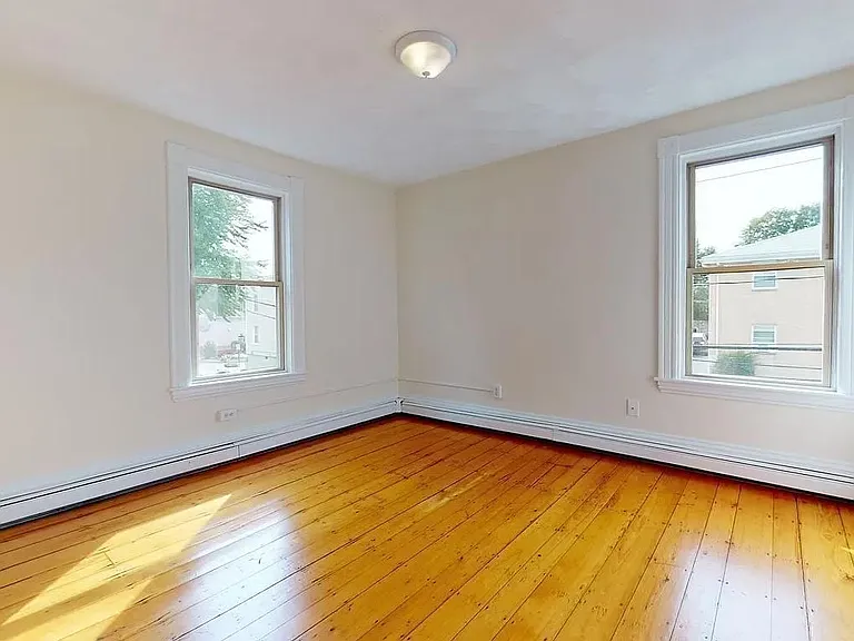 17 Liberty St #2 — Photo 17