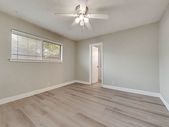 4th image of 1131 College Pkwy
