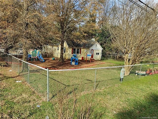 2nd image of 4101 W Tyvola Rd