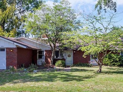 1606 Paris Dr, Godfrey, IL, 62035