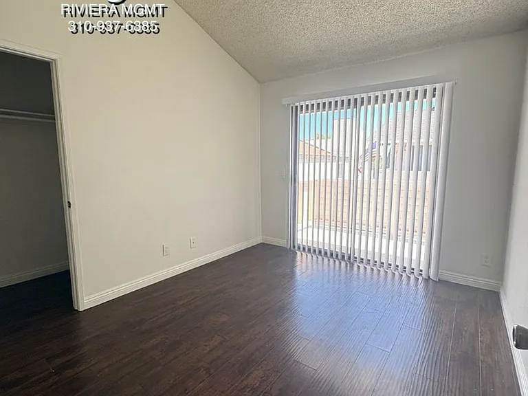 2300 Carnegie Ln #1 — Photo 26