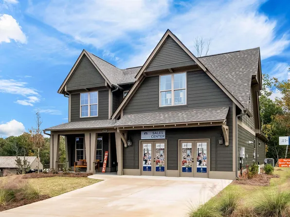 1616 Blackridge Cir, Birmingham, AL 35244