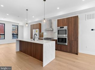 710 S 17th St, Philadelphia, PA 19146
