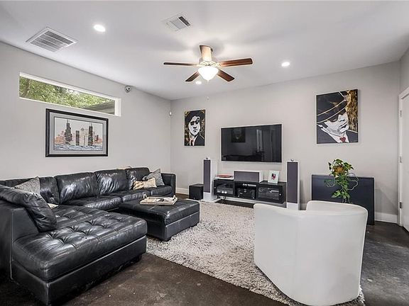 4th image of 1110 Concordia Ave #1110