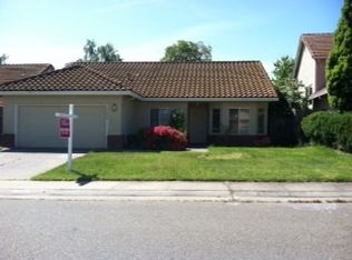 9448 Lockeridge Way, Sacramento, CA