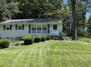 220 Roger Ln, Hurley, NY 12443
