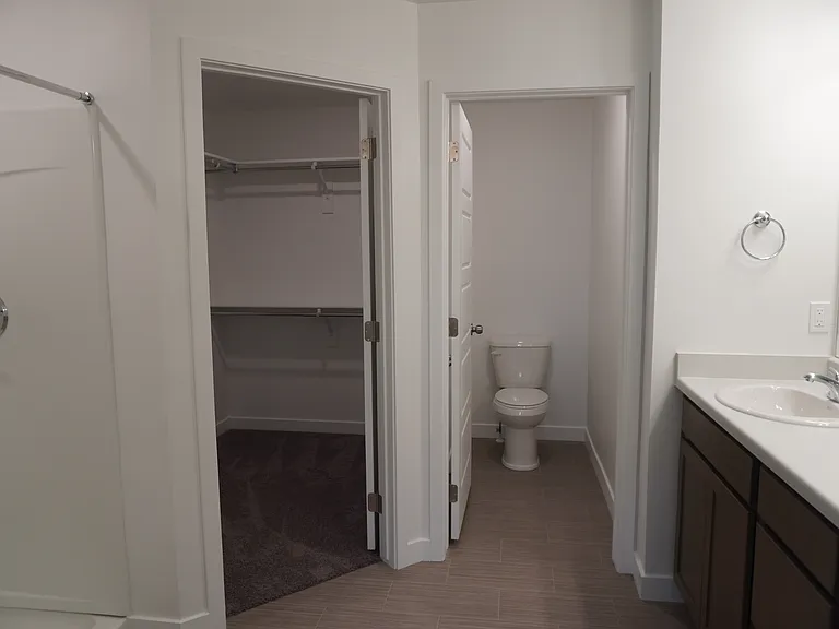 4250 W Bromwell Ct — Photo 9