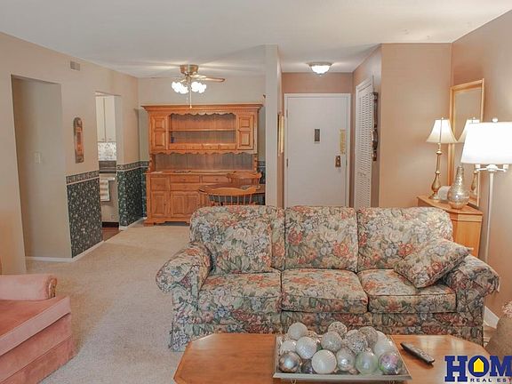 5th image of 4000 S 56th St APT 237A