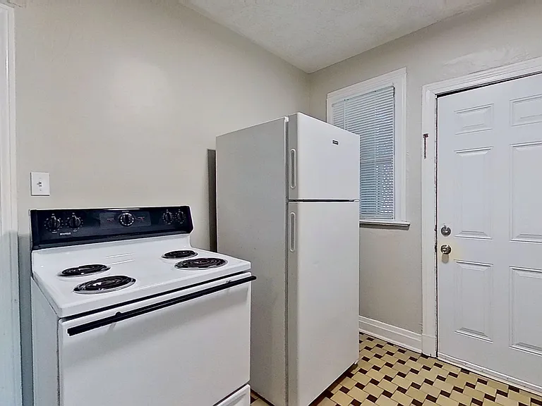 938 Cordova Pl #4 — Photo 10