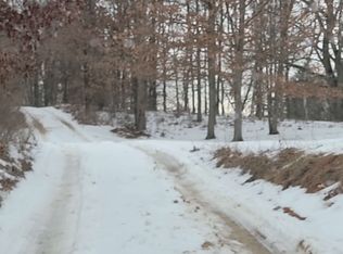 1471 Dockham Rd, Columbiaville, MI 48421