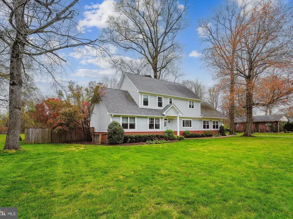 9037 Patton Blvd, Alexandria, VA 22309