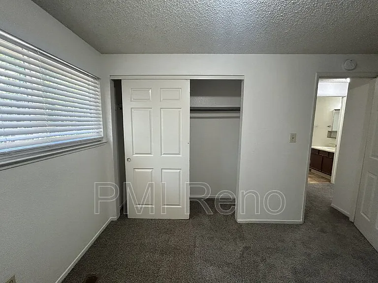 6620 Lotus St — Photo 3
